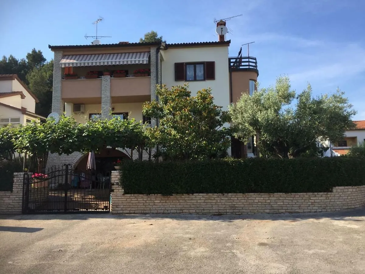 Apartman Alberta Porec Apartment