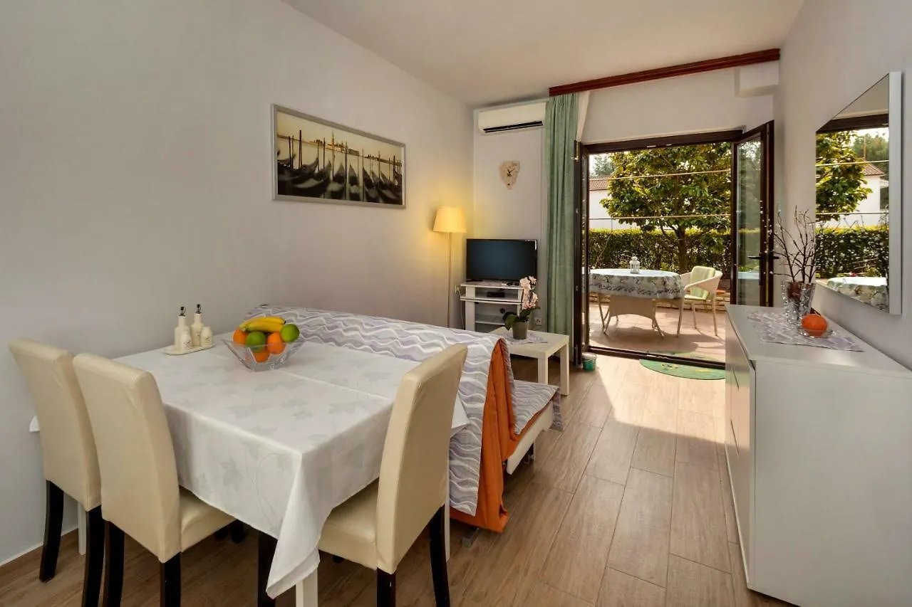 Appartamento Apartman Alberta Porec Croazia